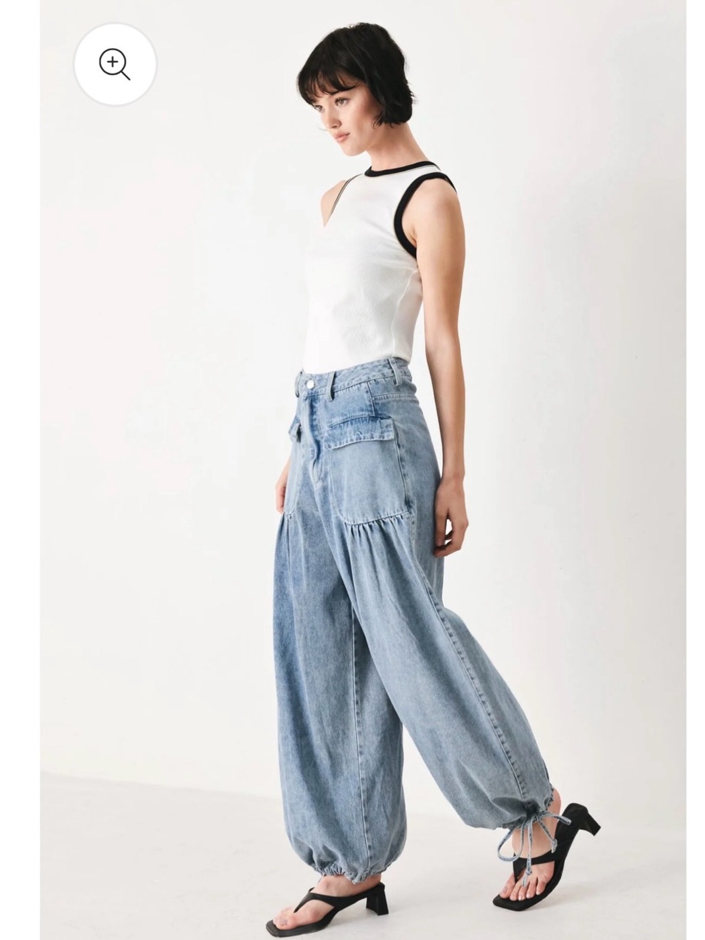 BiBi - Light Blue Wide-Leg Balloon Jeans
